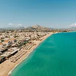 Apartman Black & White Seaside House Corinth