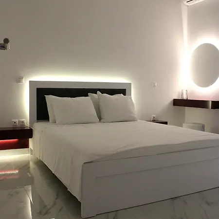 Black & White Seaside House Kalamia Appartement *