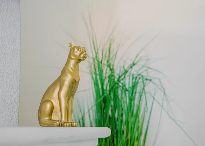 Black & White Seaside House Kalamia * Korinth