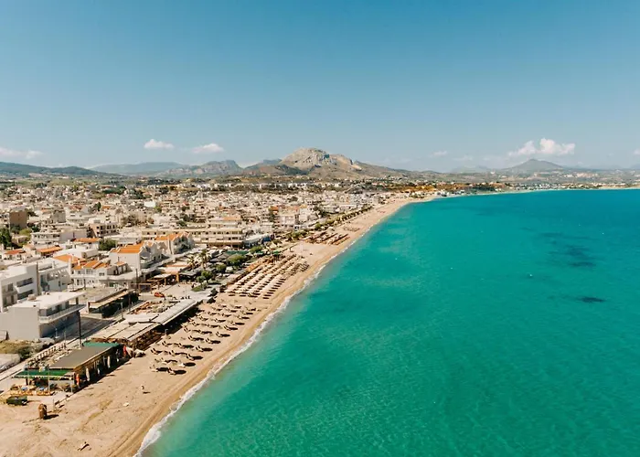 Appartamento Black & White Seaside House Kalamia Corinto